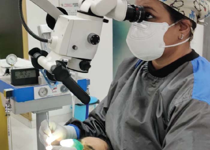 Dental Operating Microscope